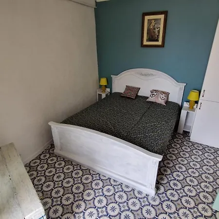 Sant'antonio 1 Apartment *
